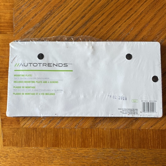 Autotrends mounting plate for care licence plates - Picture 2 of 2